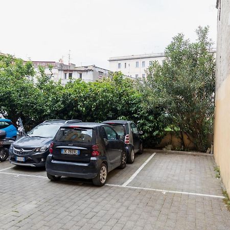 Exclusive Parking Flat X 4 Near Metro 1 Salvator Rosa Naples Exterior photo