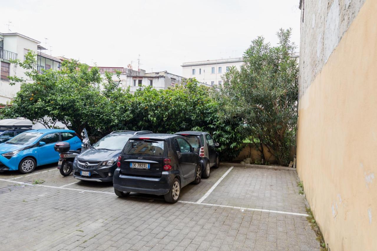 Exclusive Parking Flat X 4 Near Metro 1 Salvator Rosa Naples Exterior photo