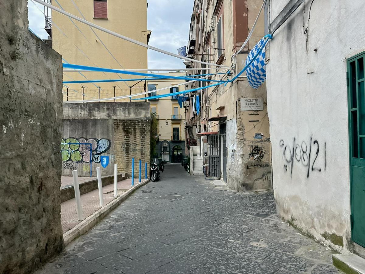 Exclusive Parking Flat X 4 Near Metro 1 Salvator Rosa Naples Exterior photo